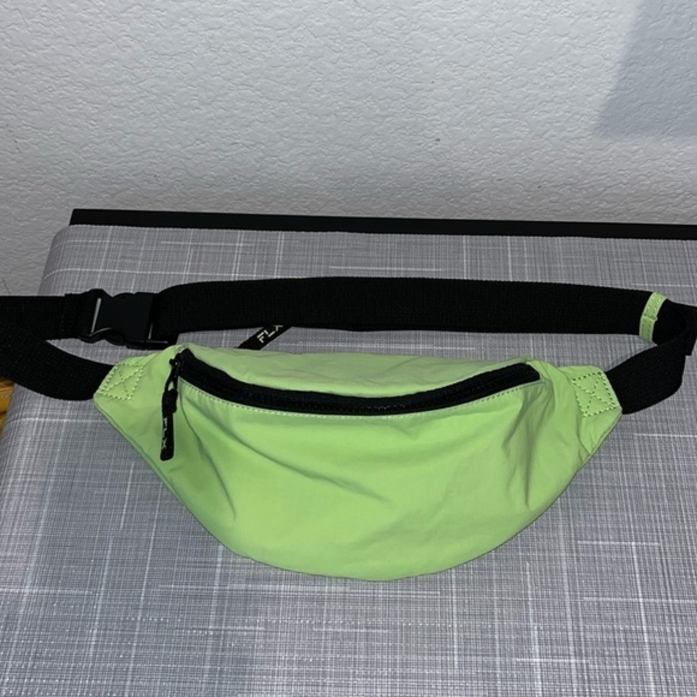 FLX sling bag - lime green
